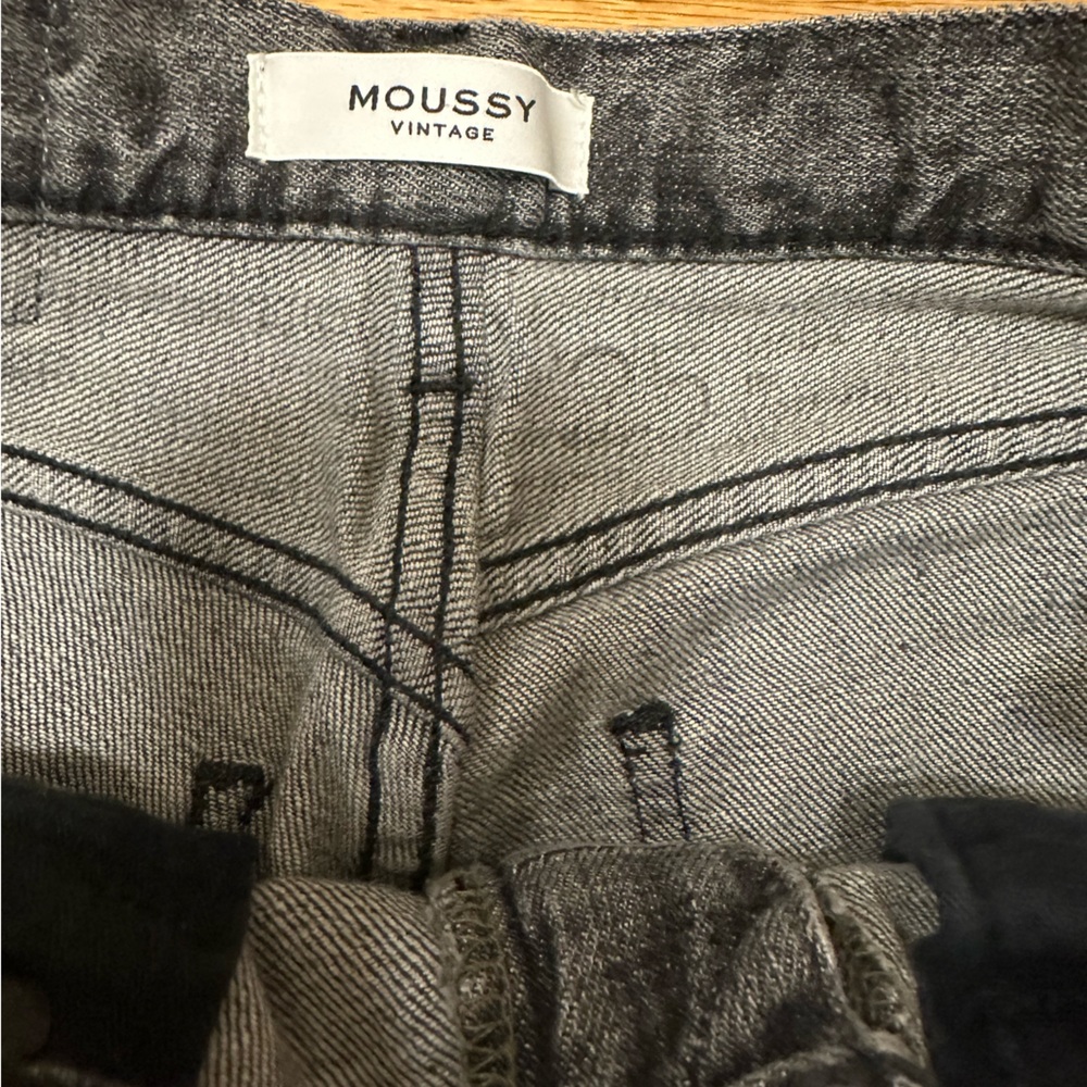 Moussy Washed Black Ankle Jeans - Picture 2 of 4